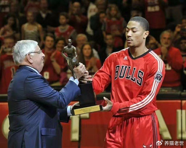 开奖-都知道罗斯是历史最年轻MVP，那最老MVP是谁？|NBA|马龙|芝加哥公牛队|迈克尔·乔丹|nba_新浪体育_新浪新闻