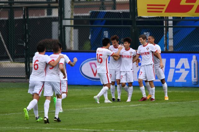 【中超】陈国抗挑射献中超处子球 梅州客家1比0深圳